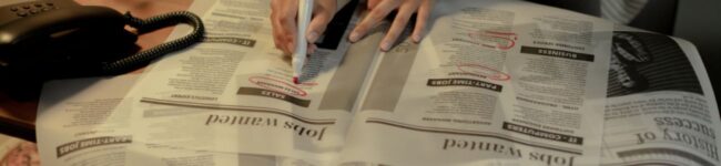 plakatwerbung-personal-recruiting Jobs in einer Zeitung einkreisen